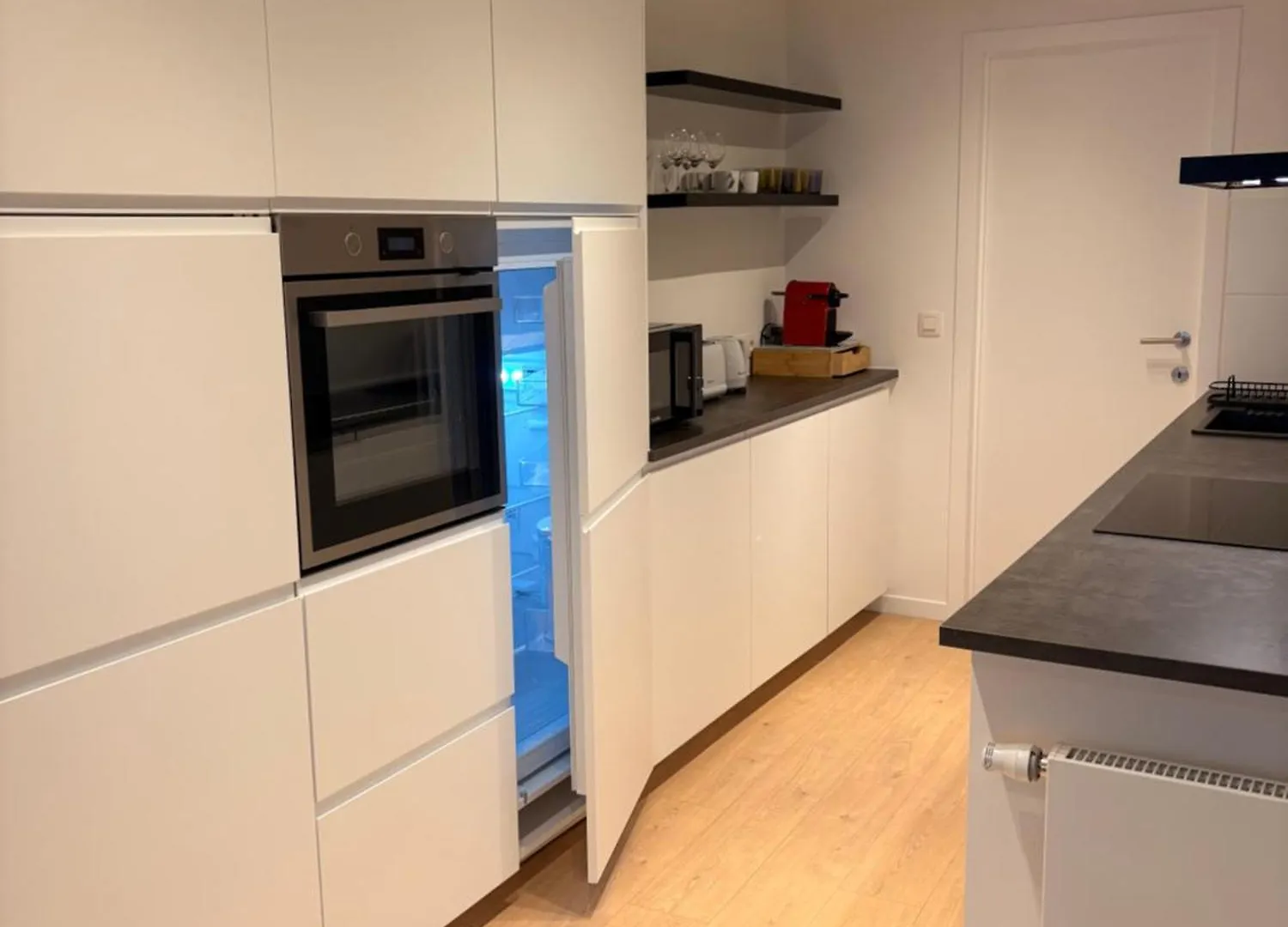 Room With Ensuite And Garden Brussels